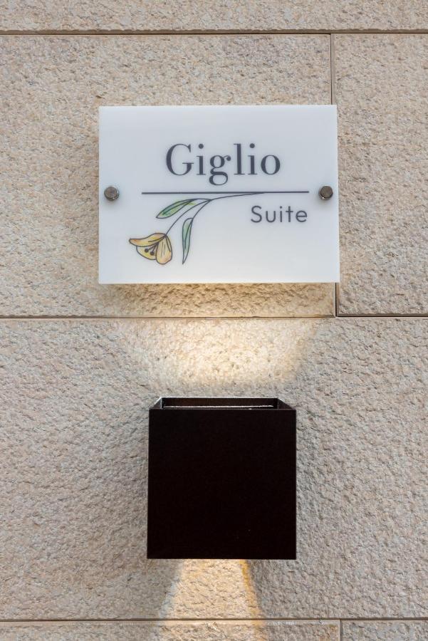 Lovely Rooms - Guest House Suites Triggiano Exteriér fotografie